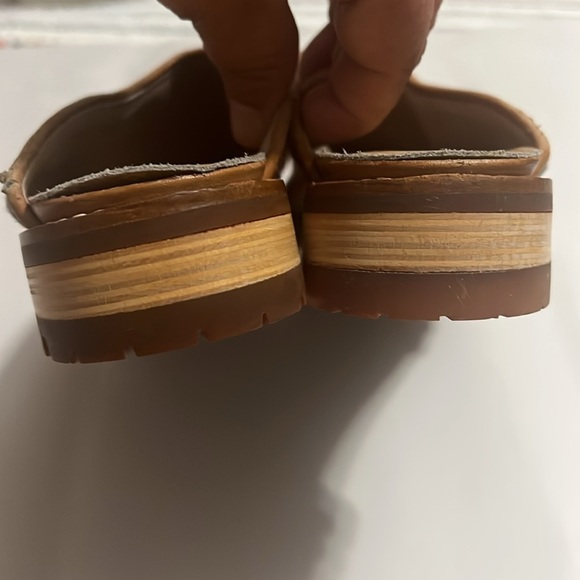 Turkish Wool Kilim Mules – Handmade Leather Slippers Boho Artisan Flats - Picture 5 of 9